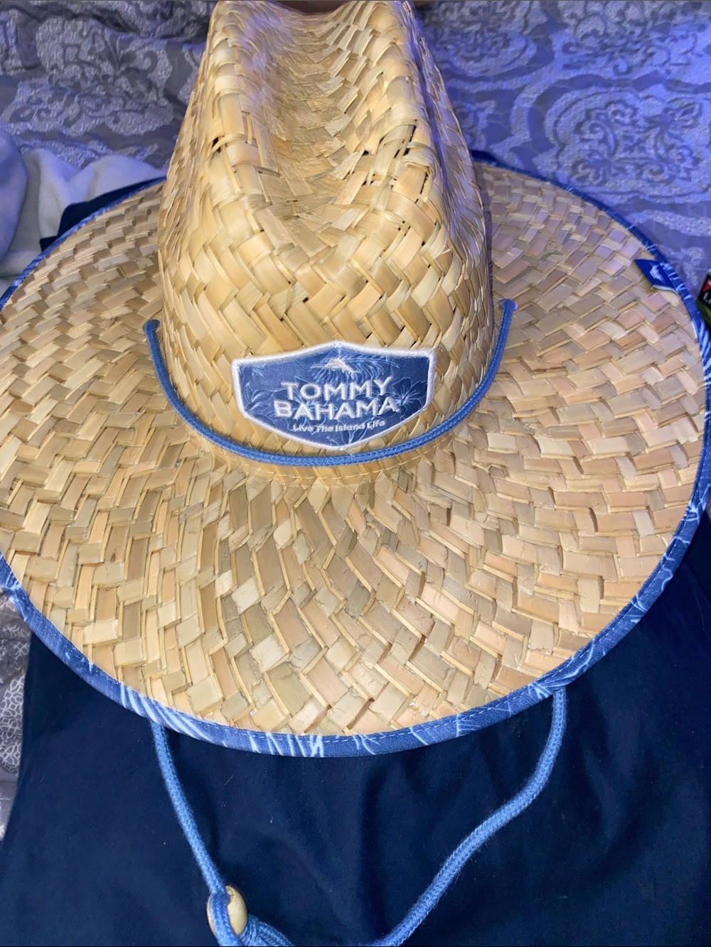 EUC TOMMY BAHAMA 100% STRAW HAT W/ ADJUSTABLE STRAP